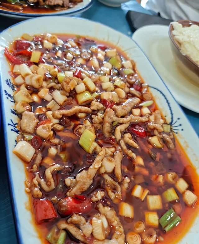 重慶麻辣美食，20年老店真的好好吃！