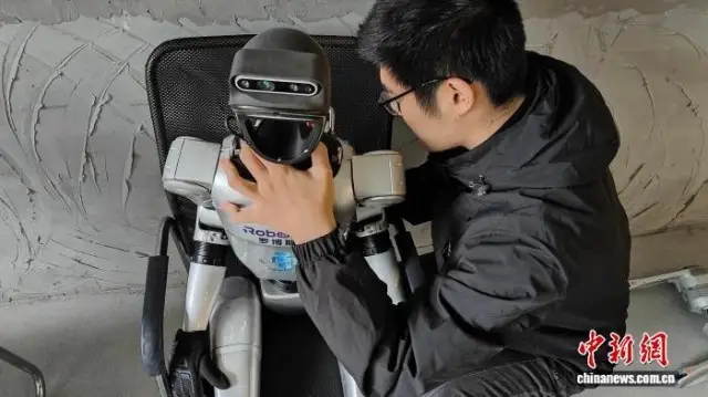 中國機器人租賃升溫 “二次開發”成新落點