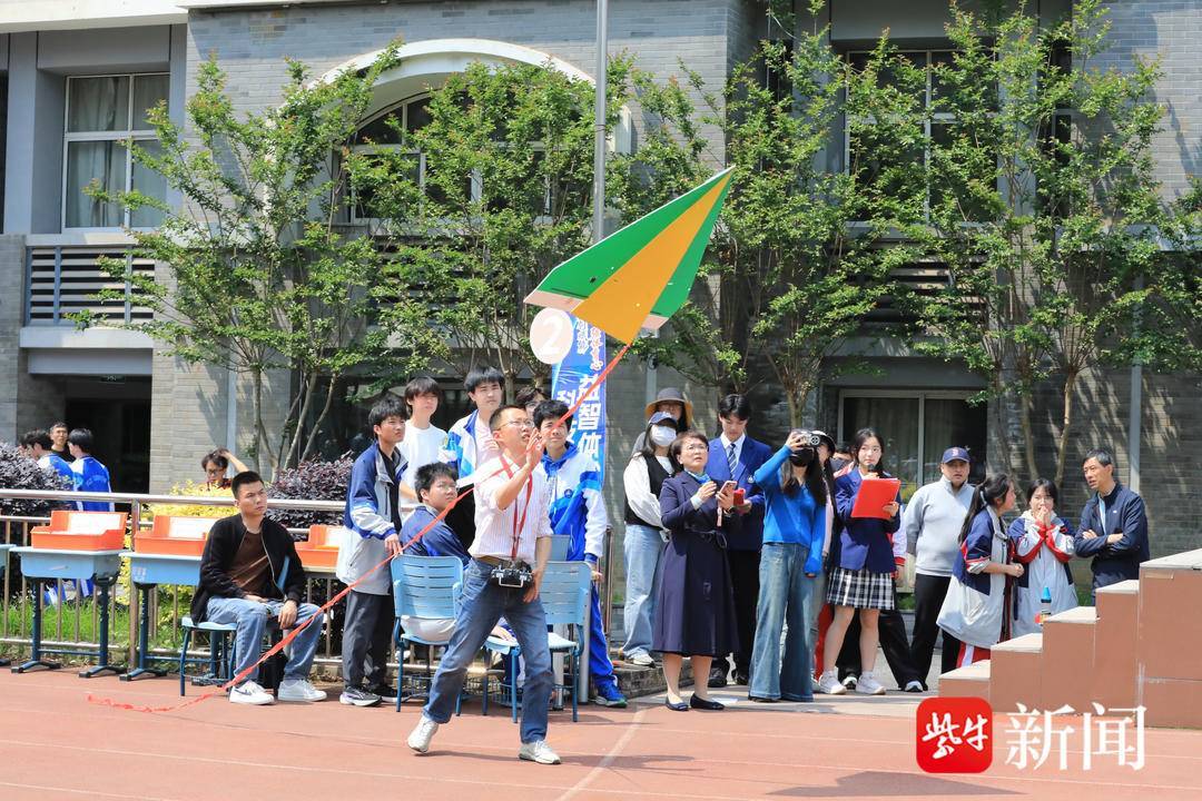 炫酷又青春！金中集團人民中學“科技體育節”燃爆全場