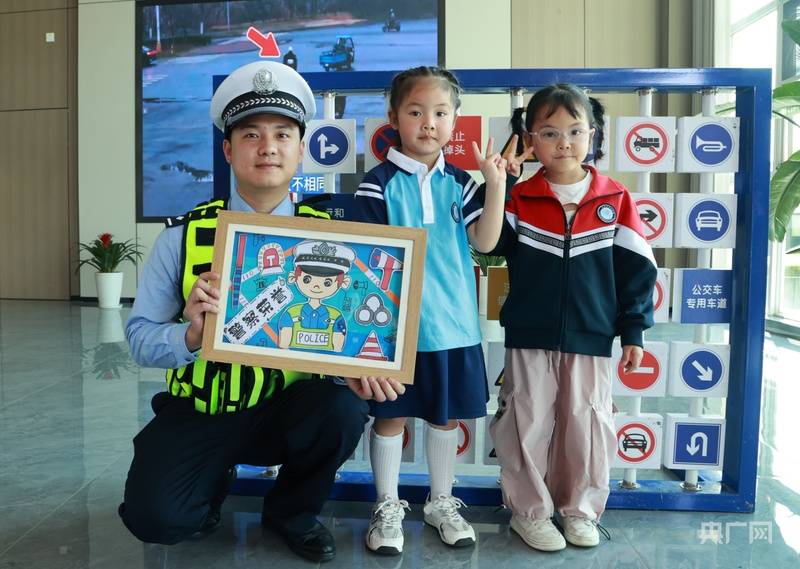 瞰江西！警營開放日迎來“小可愛” 沉浸式安全教育入童心