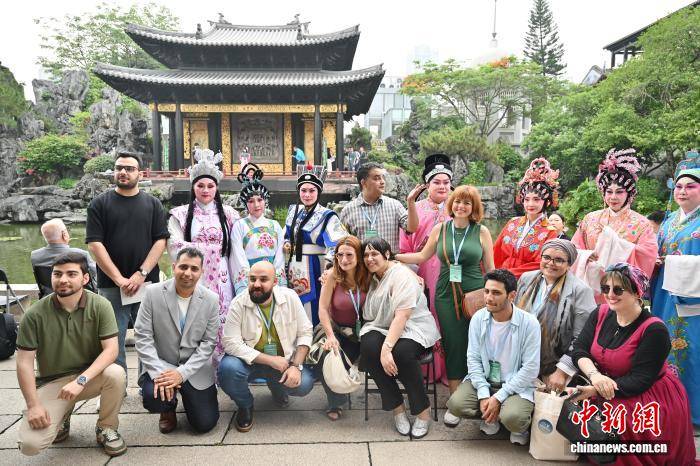 “當粵劇遇見詩歌” 中阿詩人羊城共話詩情
