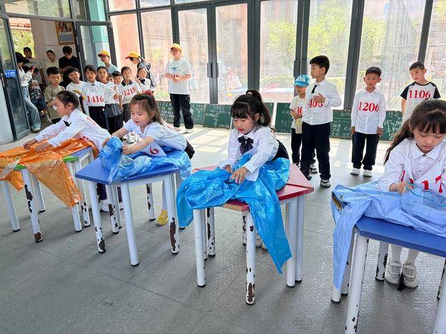 二七區嵩山路學校小學部舉辦2026年校園運動會