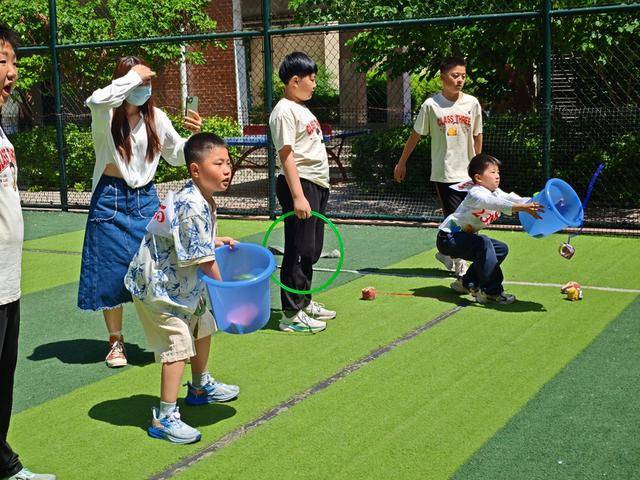 二七區嵩山路學校小學部舉辦2026年校園運動會