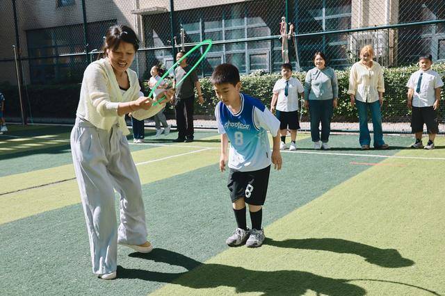 二七區嵩山路學校小學部舉辦2026年校園運動會