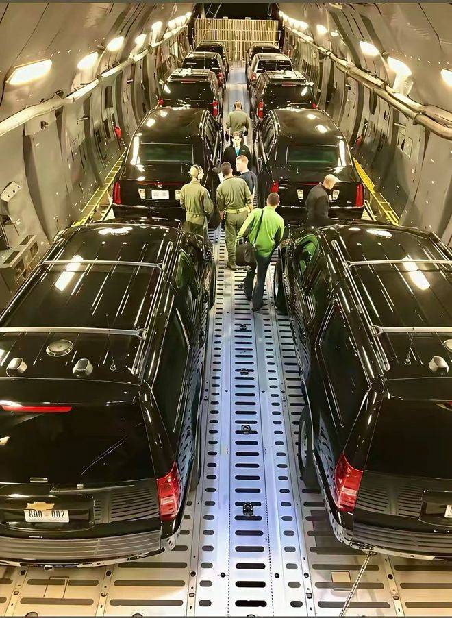 原創特朗普訪華日期敲定，7架C-17拉來大批專車，看著就像搬家