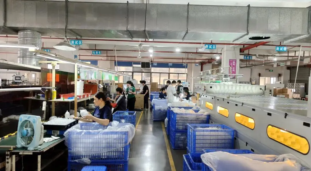 四萬多家中山燈具商家，在拼多多尋找新增長