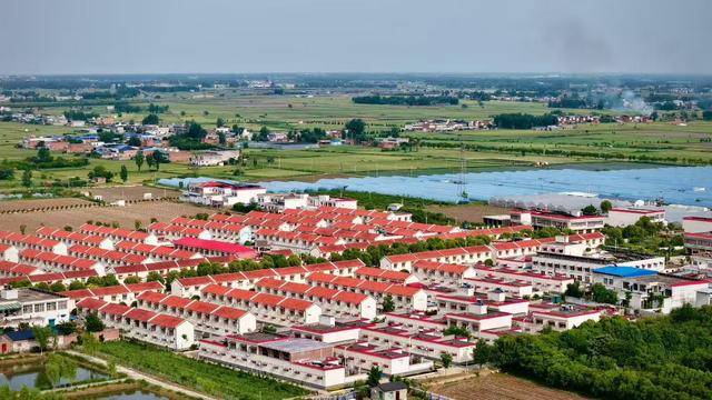 南陽淅川移民村：產業興 村民富 鄉村美