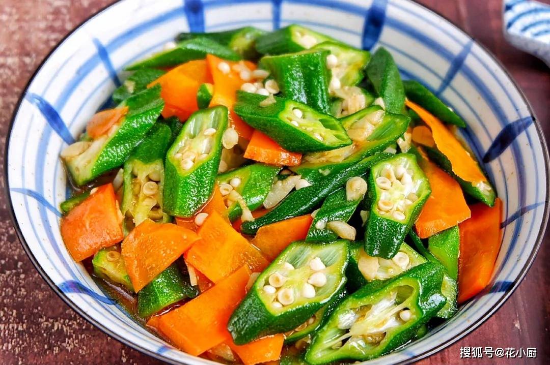 原創立夏後，久坐的女性多吃這3道“催屎菜”，肚子舒坦，皮膚也透亮
