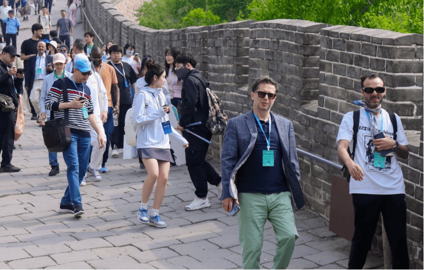2026國際青春詩會：“詩歌就像月亮，照亮所有人！”