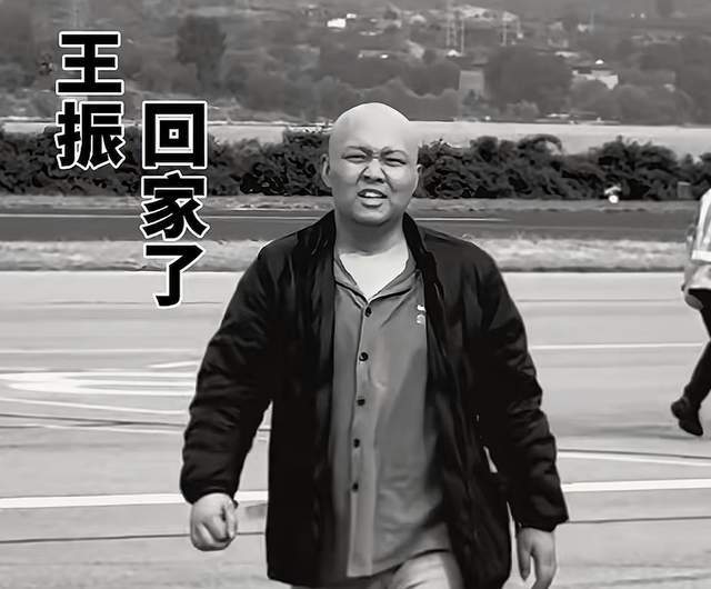 原創湖北25歲研究生王振去世！媽媽一夜白髮，最後心願為媽慶生惹淚目