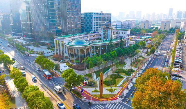 洪山區委書記嚴中興：加快建設環大學創新發展帶，推動全面建設現代化大學之城取得決定性進展