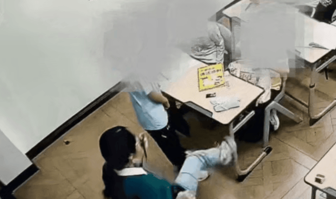 河北邯鄲一六年級小學生，在無證培訓機構遭老師踢踹、擰下巴，官方通報→