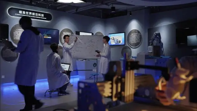 發揮高水平研究型大學主力軍作用！北京高校持續加強基礎研究