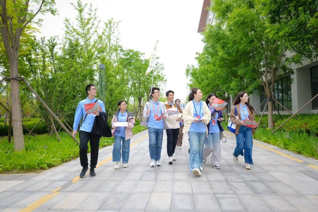 八校書院學子齊聚康復大學，共啟新型研究型大學研學之旅！