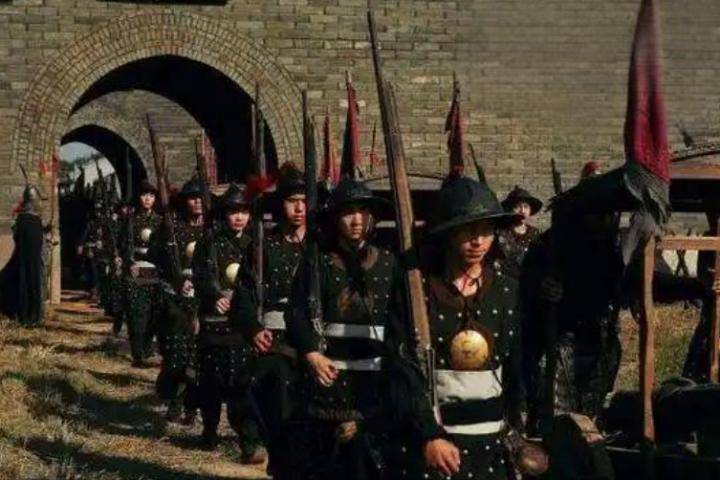 原創朱元璋最“命硬”的兒子：七次搬家，歷經六帝，最終成為一代傳奇