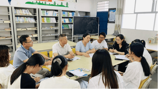 視導促提升 教研助成長 ——尋烏縣城南小學迎接縣教體局教研室教學視導工作紀實
