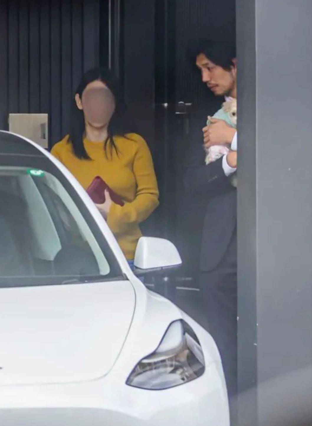 原創奧運拳擊冠軍被爆出軌大齡女性，承認不倫戀，並獲妻子原諒