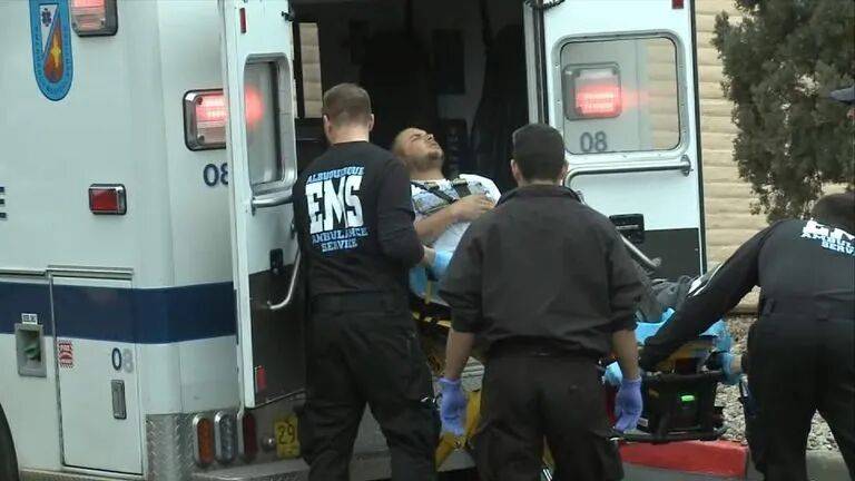 原創近日一條狗開槍打中無辜女性！在美國，狗用槍殺人事件頻發有多離譜？