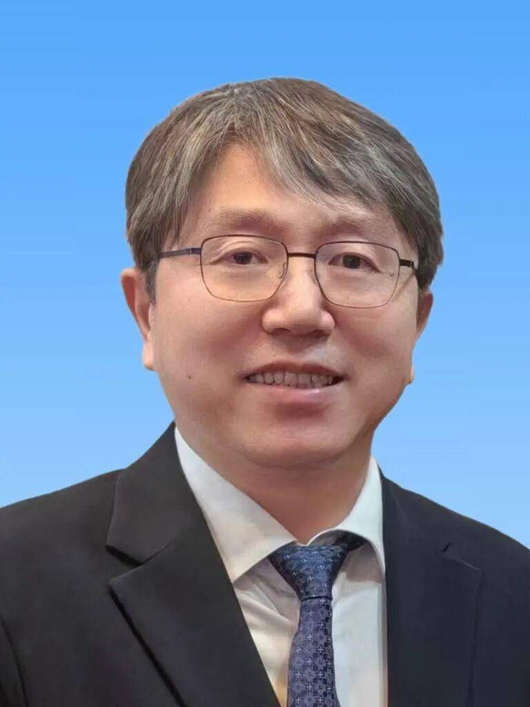 原創教育部黨組決定，曲昭偉履新