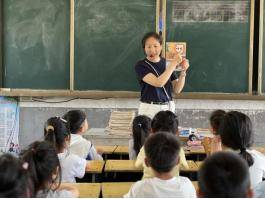 初探小學 禮遇成長——阜陽市潁東區插花鎮閘南幼兒園“初探小學 禮遇成長”幼小銜接活動之走進小學