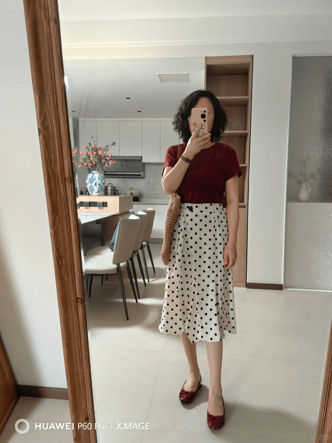 原創別再亂買裙子了！波點裙才是中年女性的夏日顏值密碼
