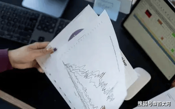 新華網三評之二：論文署名豈能淪為“唐僧肉”