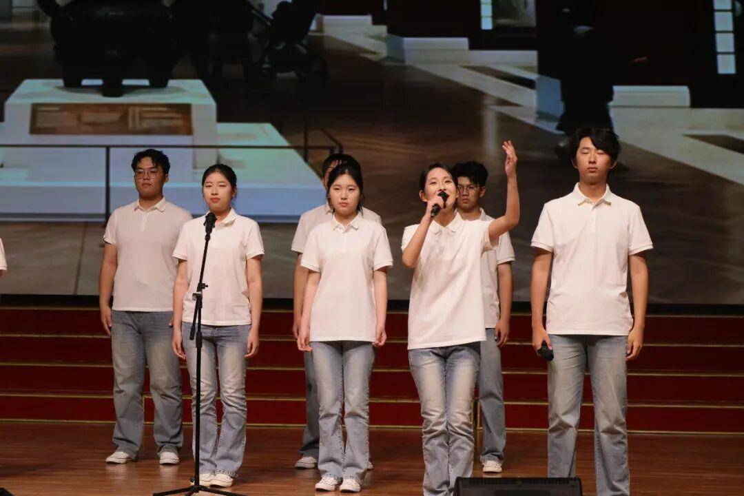 黃河科技學院附屬中學第十七屆校園文化藝術節華彩啟幕