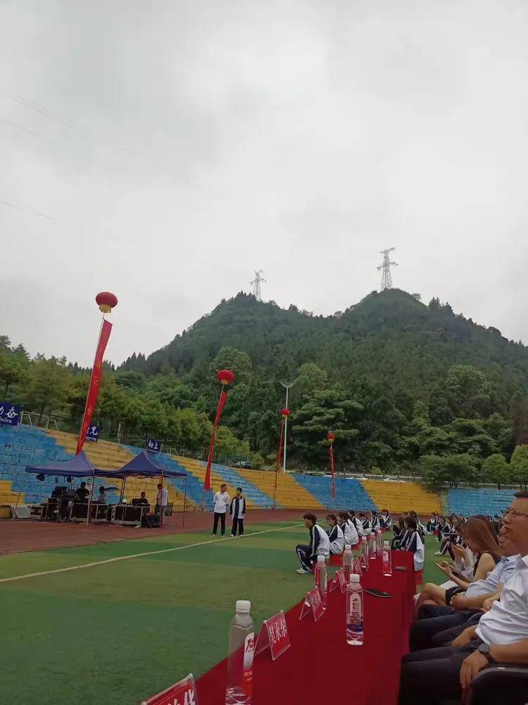 原創烏江中學十年辦學啟示