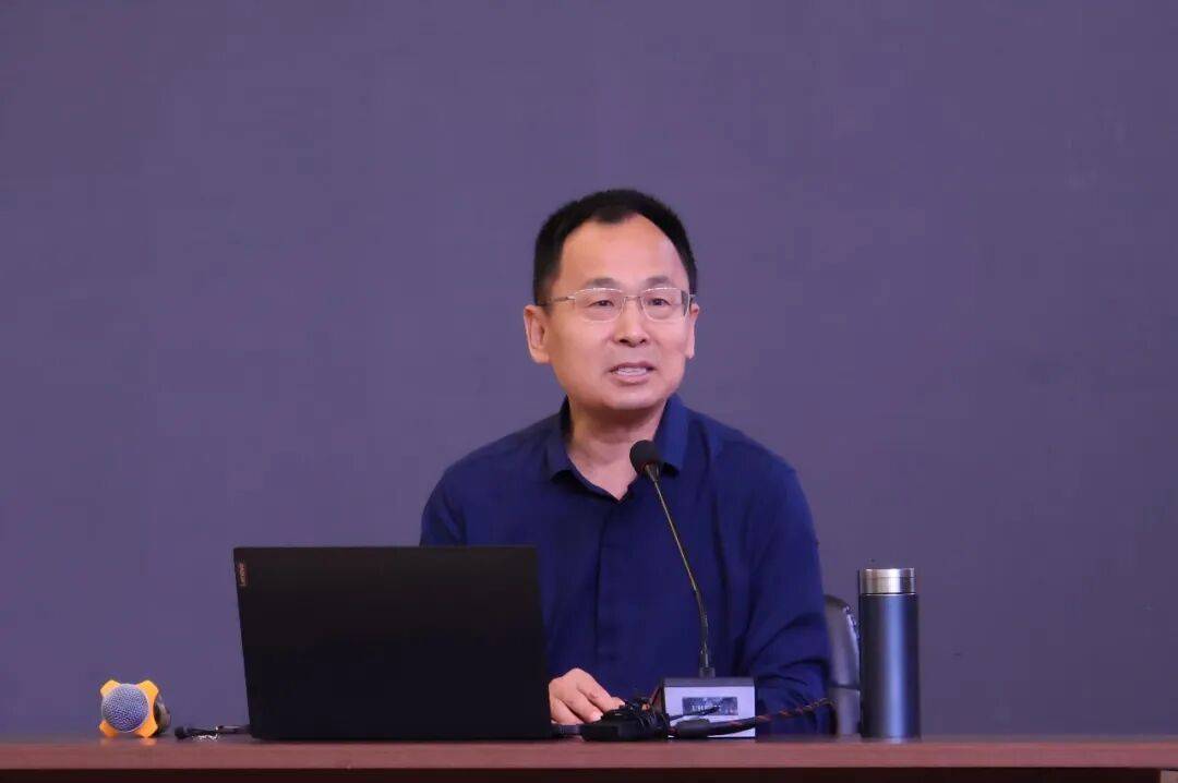 濮陽醫學高等專科學校舉辦心理健康教育專題講座