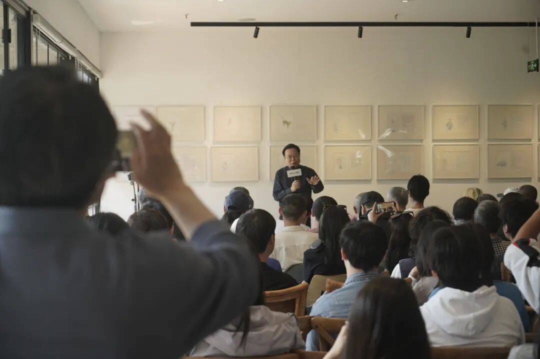 一代人的詩歌「燦爛」