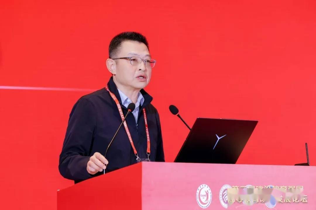 第二屆建設教育強國·高等教育改革發展論壇在南昌舉行