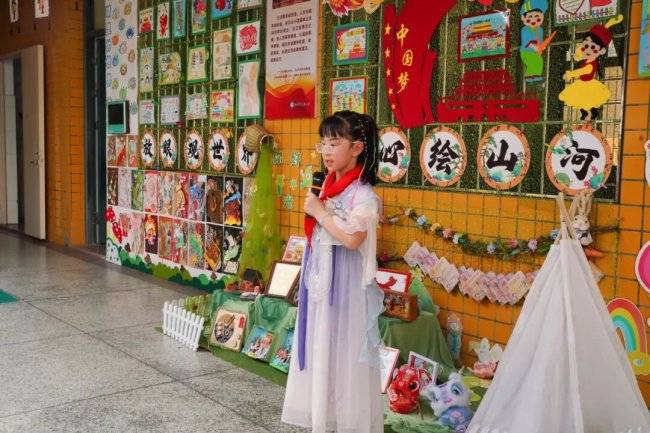 福建省勞模、東南眼科醫院趙廣愚院長走進麥浦小學，守護“睛”彩世界
