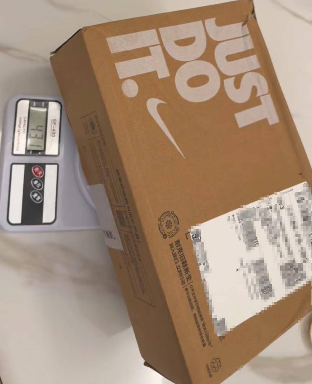 建議收藏！女子收到空包裹品牌不認賬？她出奇一招讓全網點贊