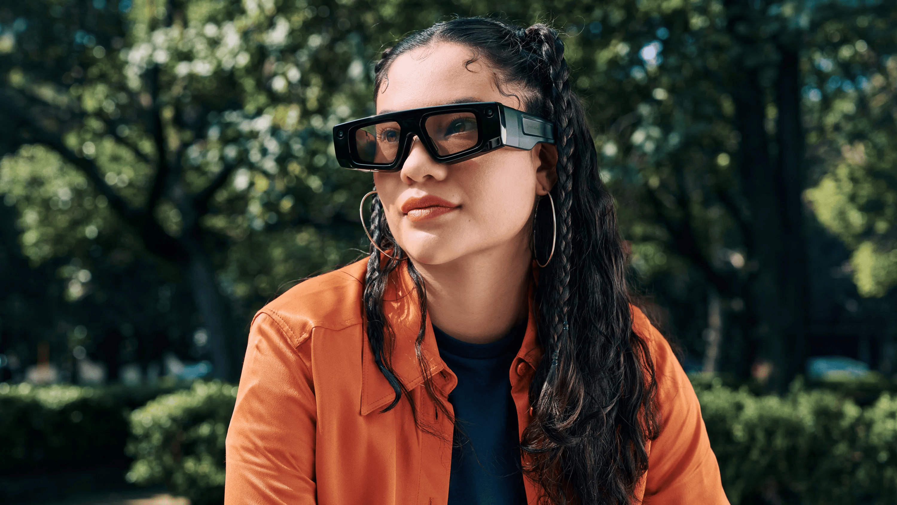 高考嚴查的AI眼鏡，真能成“作弊神器”？