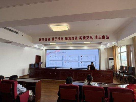 原創「才聚雪湖 安居樂野」校地攜手傳理論 青春賦能治基層——山東財經大學研究生走進濟南市萊蕪區雪野街道開展專題宣講活動