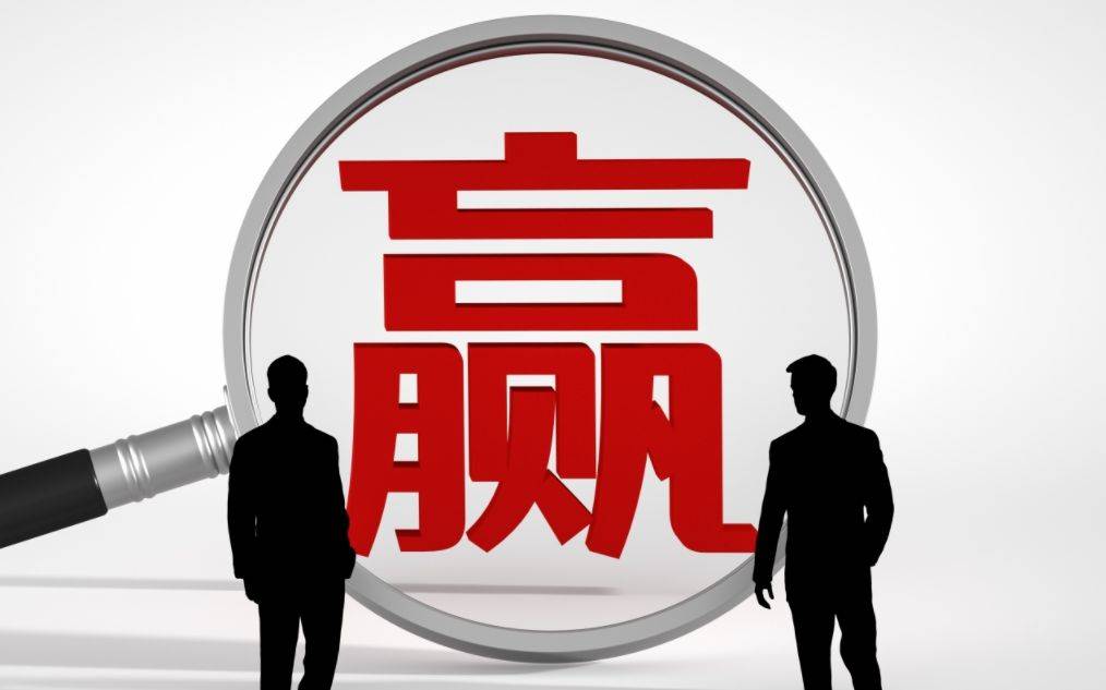 新聞8點見丨多地超45℃！高溫熱浪席捲印度；一位房產中介的最後時刻