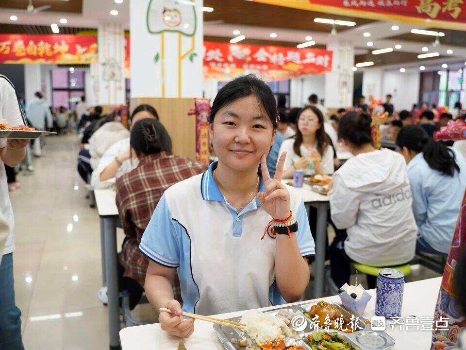 “餃”好運，成“驕子”！煙臺青華中學臨門一“餃”迎高考
