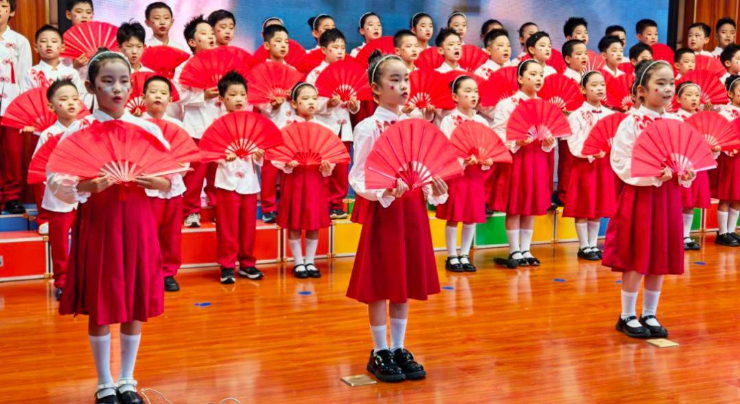 原創臨沂三河口小學開展主旋律歌曲合唱展演活動