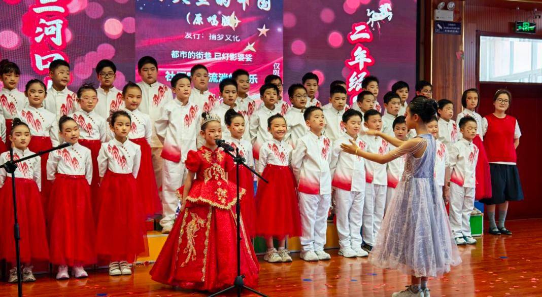 原創臨沂三河口小學開展主旋律歌曲合唱展演活動