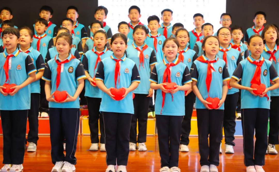 原創臨沂三河口小學開展主旋律歌曲合唱展演活動
