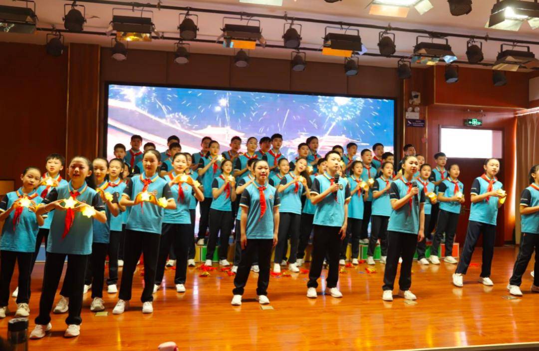 原創臨沂三河口小學開展主旋律歌曲合唱展演活動