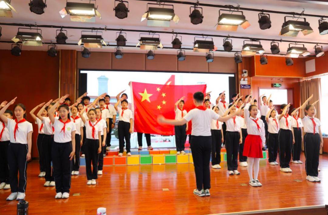原創臨沂三河口小學開展主旋律歌曲合唱展演活動