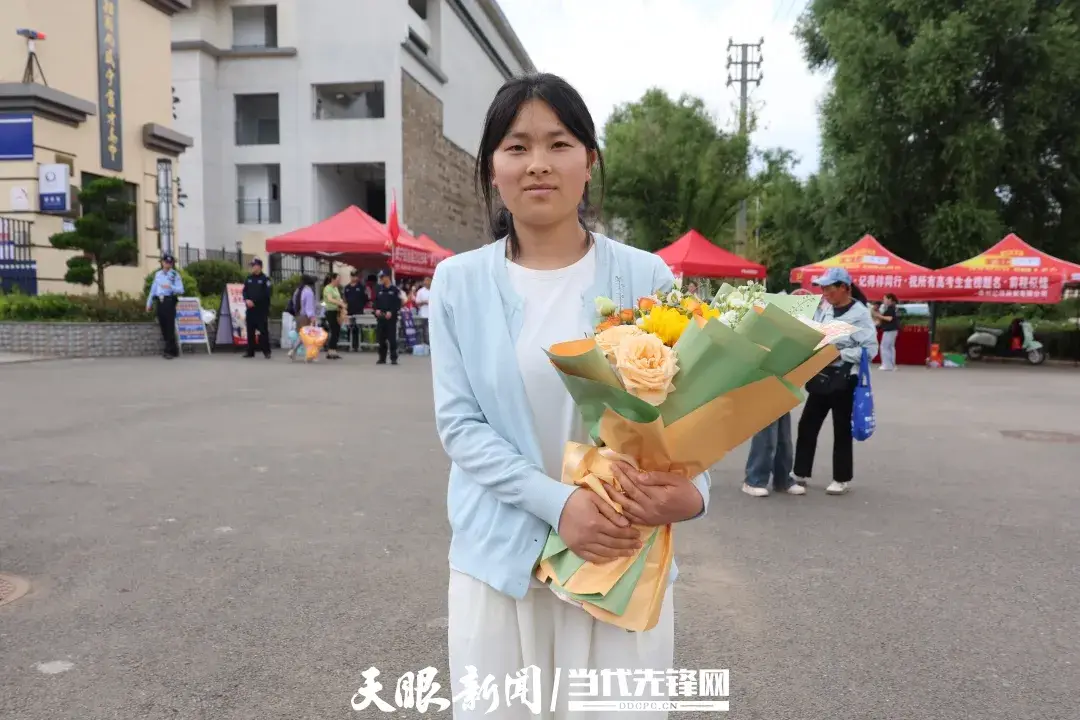 畢節威寧民族中學考點：青春綻放 為夢想全力以赴