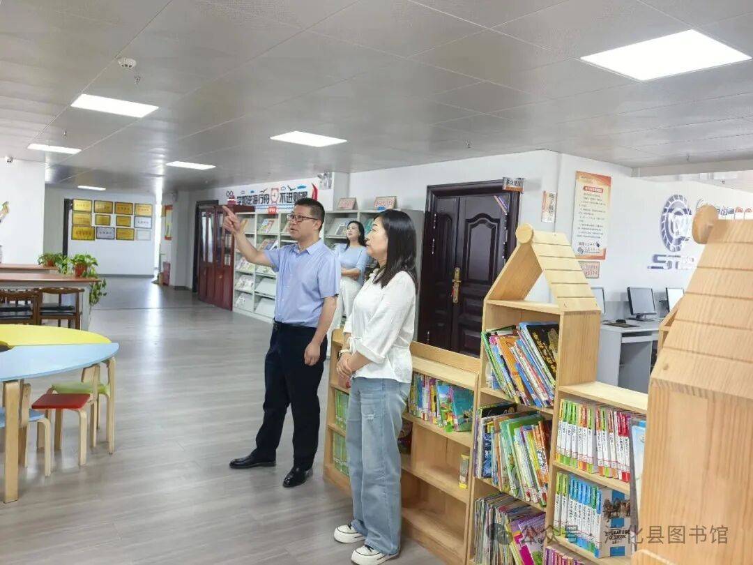 彬州市圖書館蒞臨淳化縣圖書館開展業務交流活動