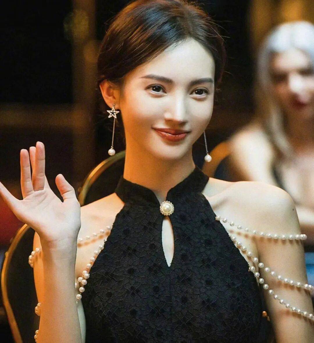 原創金晨雪膚玉貌性感撩人！四大影視代表作驚豔扮相美爆了