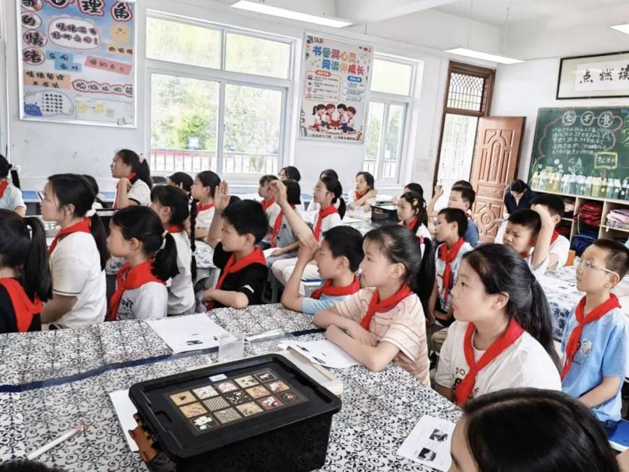 合肥市杏林小學赴嶽西開展送培送教活動