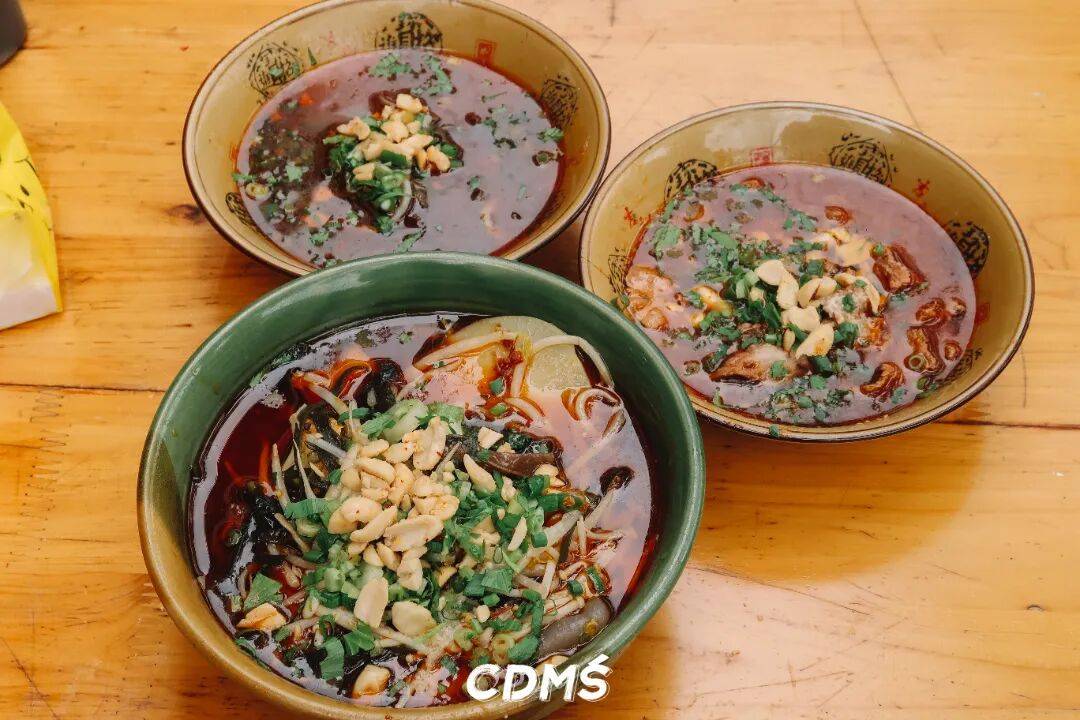 去崇州吃到撐，美食地圖更新了！