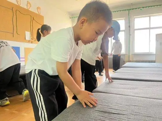 原創探秘小學，築夢成長——東營市利津縣明集鄉中心幼兒園走進小學助力成長