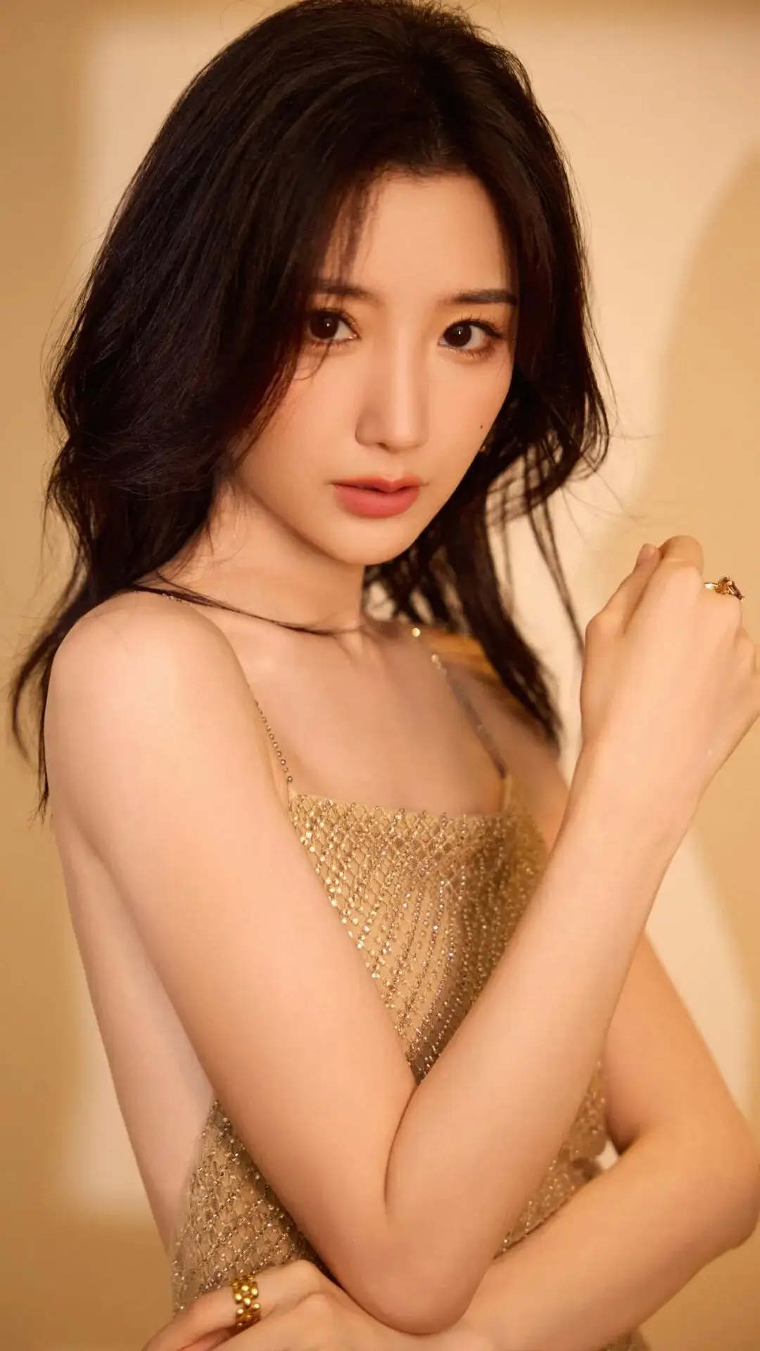 原創毛曉彤又純又欲性感撩人！六大影視代表作驚豔角色美爆了