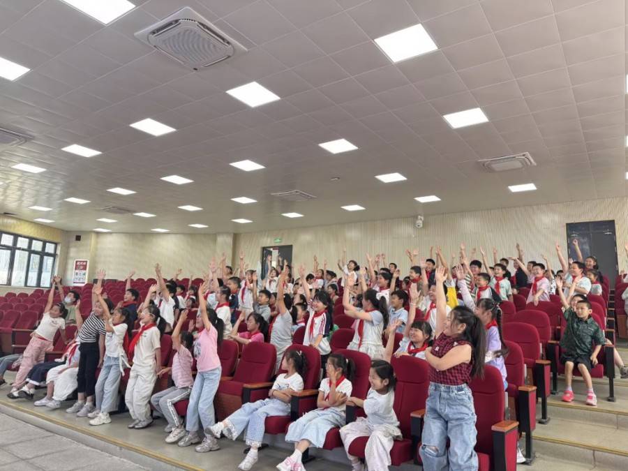 學法明禮 護航成長——《民法典》走進馬鞍山市山南小學教育集團秀山文苑小學課堂